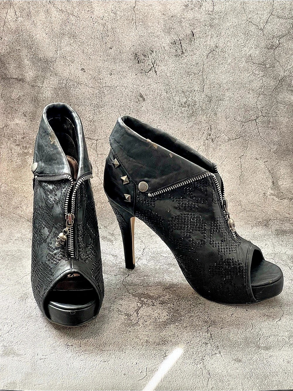 Iron Fist Ruff Rider Bootie Peep Toe Bootie Heels in Black US 9
